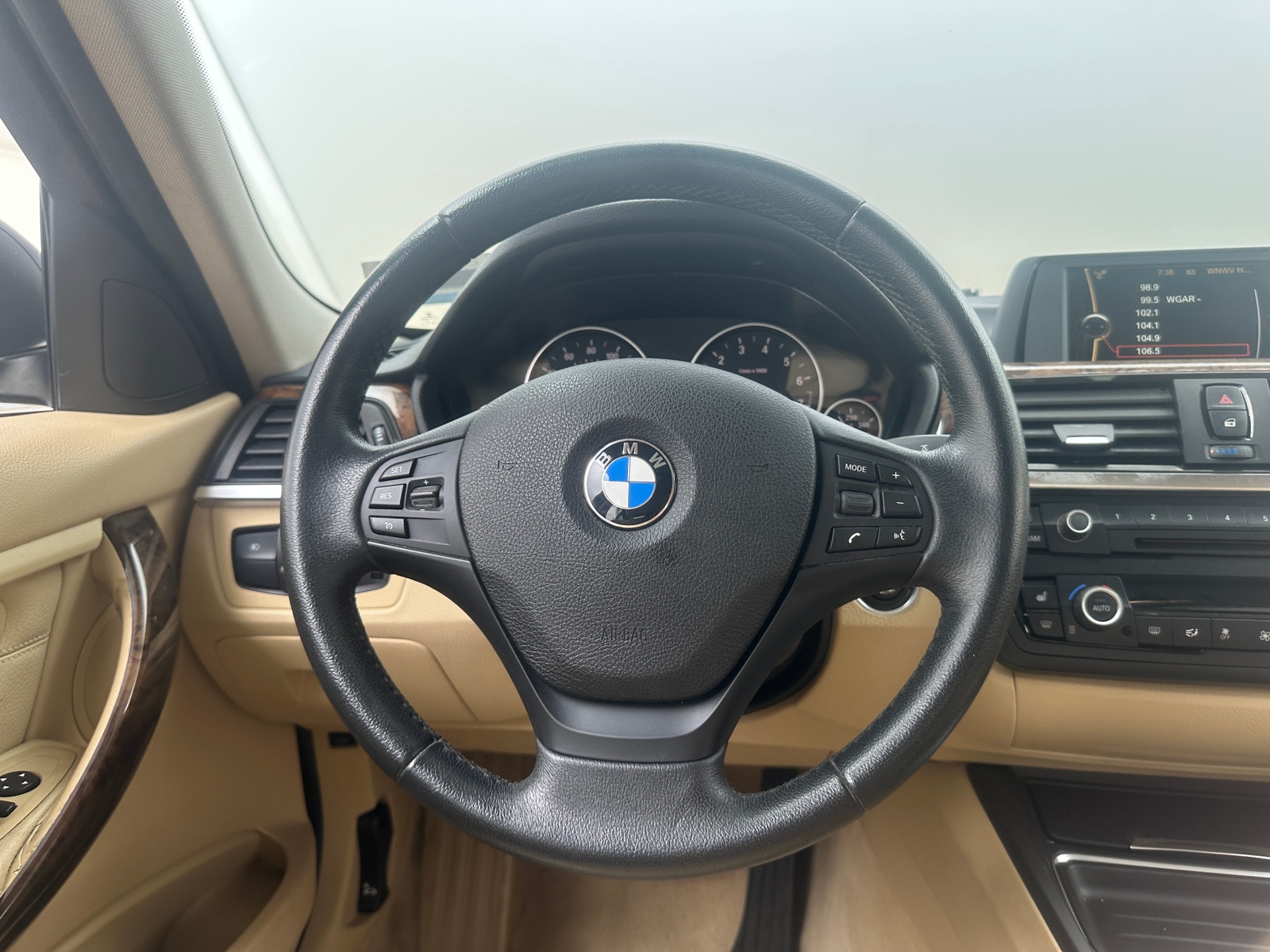 Thumbnail: 2014 BMW 3 Series - 4