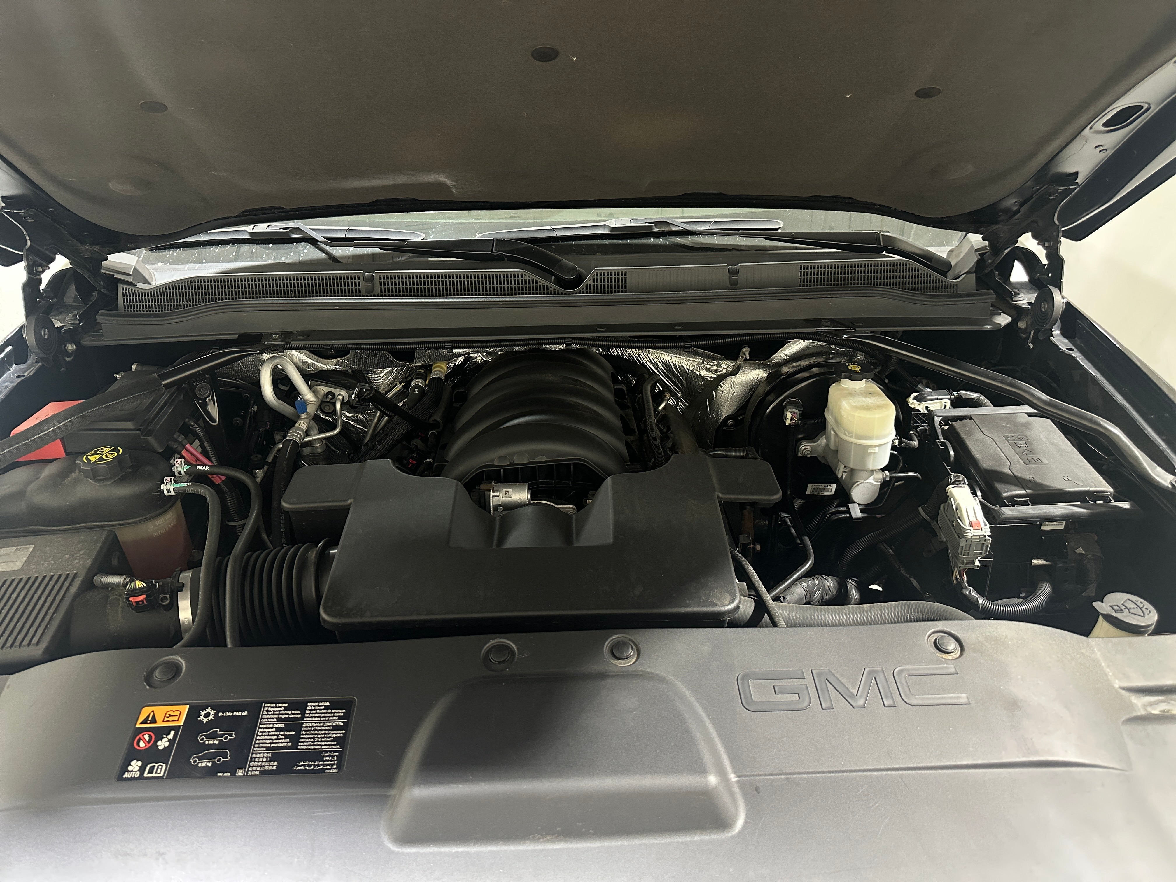 1GKS1BKC2GR216564