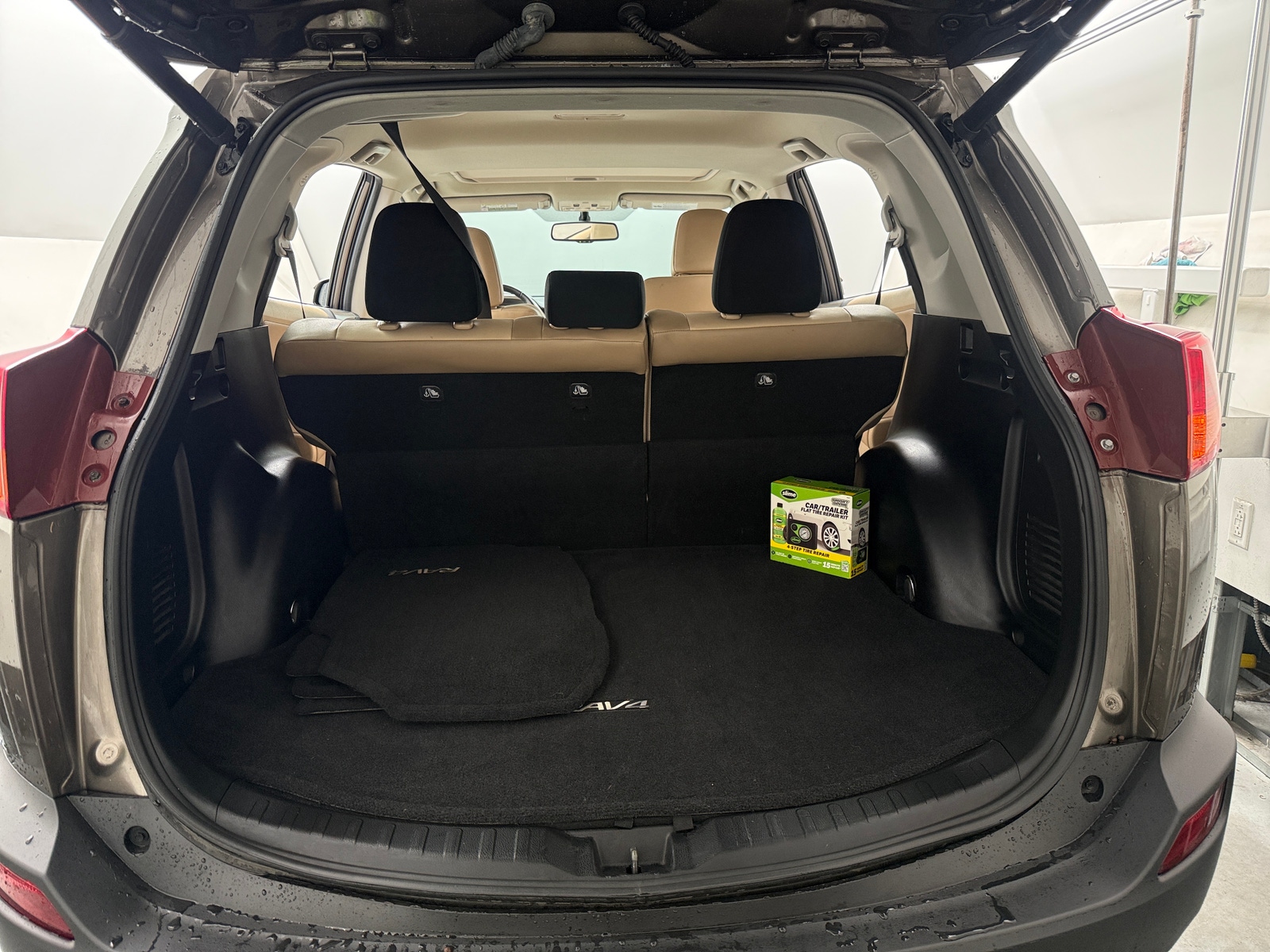 Thumbnail: 2013 Toyota RAV4 - 7