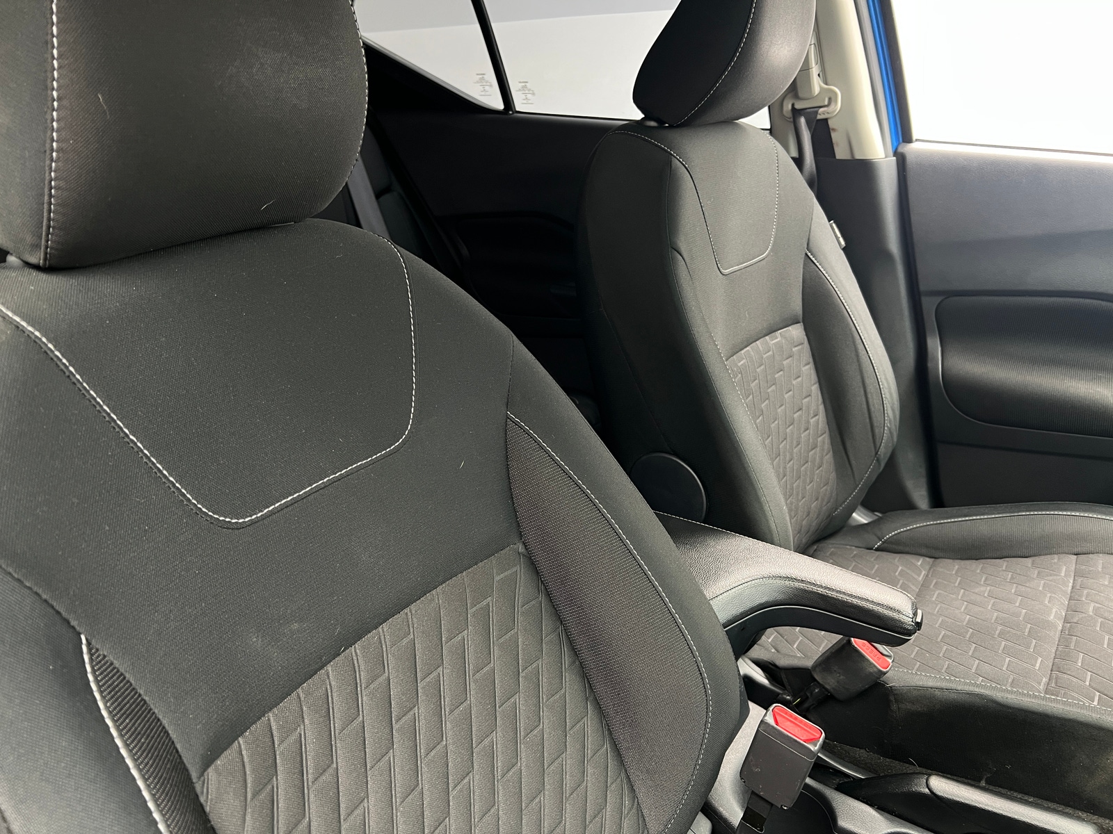 Thumbnail: 2021 Nissan Kicks - 2