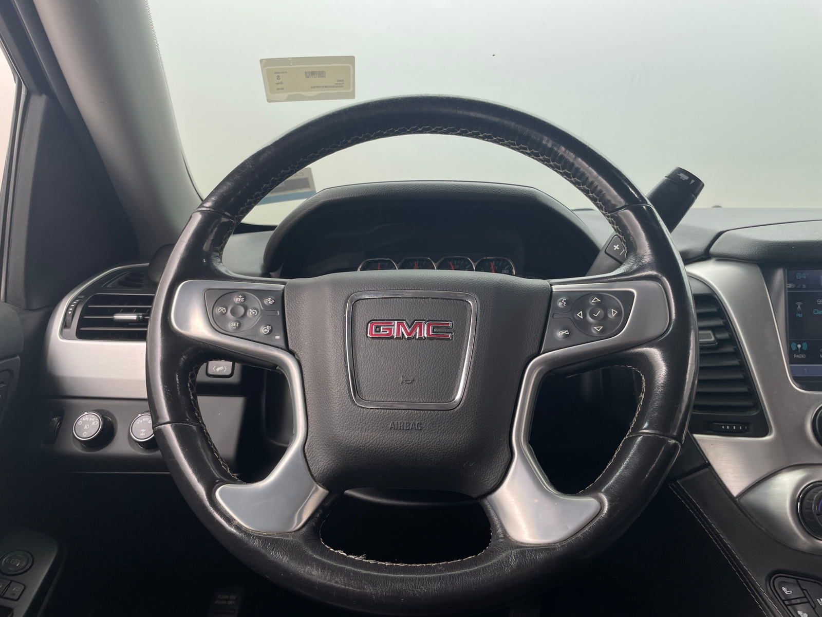 Thumbnail: 2019 GMC Yukon - 4