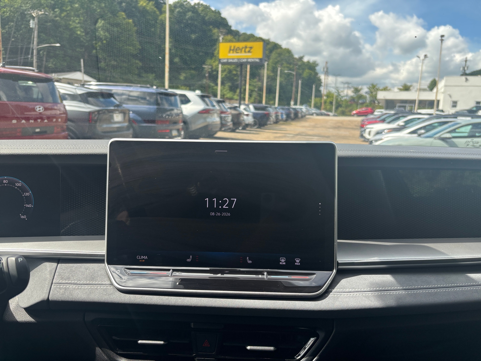 Thumbnail: 2026 Volkswagen Tiguan - 4