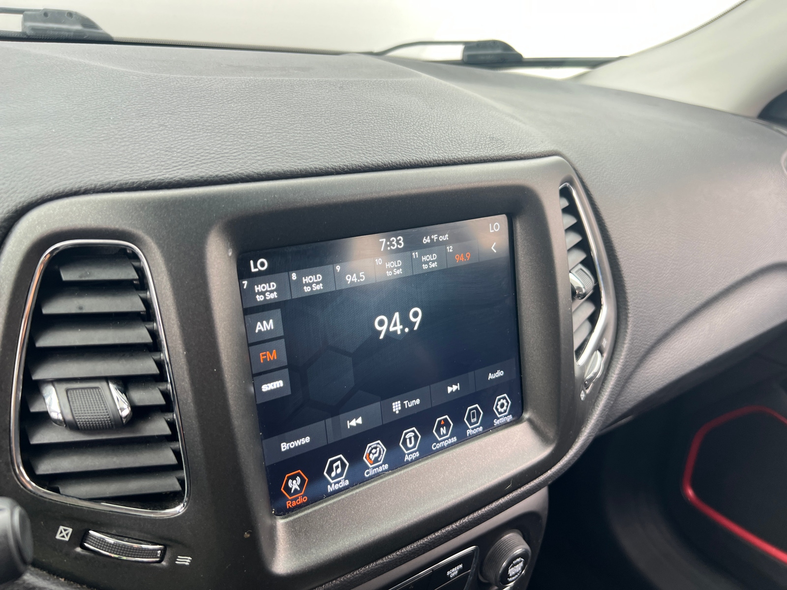Thumbnail: 2019 Jeep Compass - 4