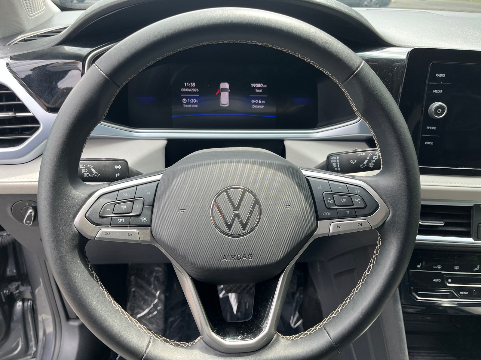 Thumbnail: 2026 Volkswagen Taos - 5