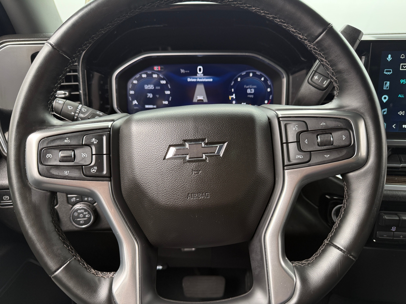 Thumbnail: 2026 Chevrolet Silverado 1500 - 5