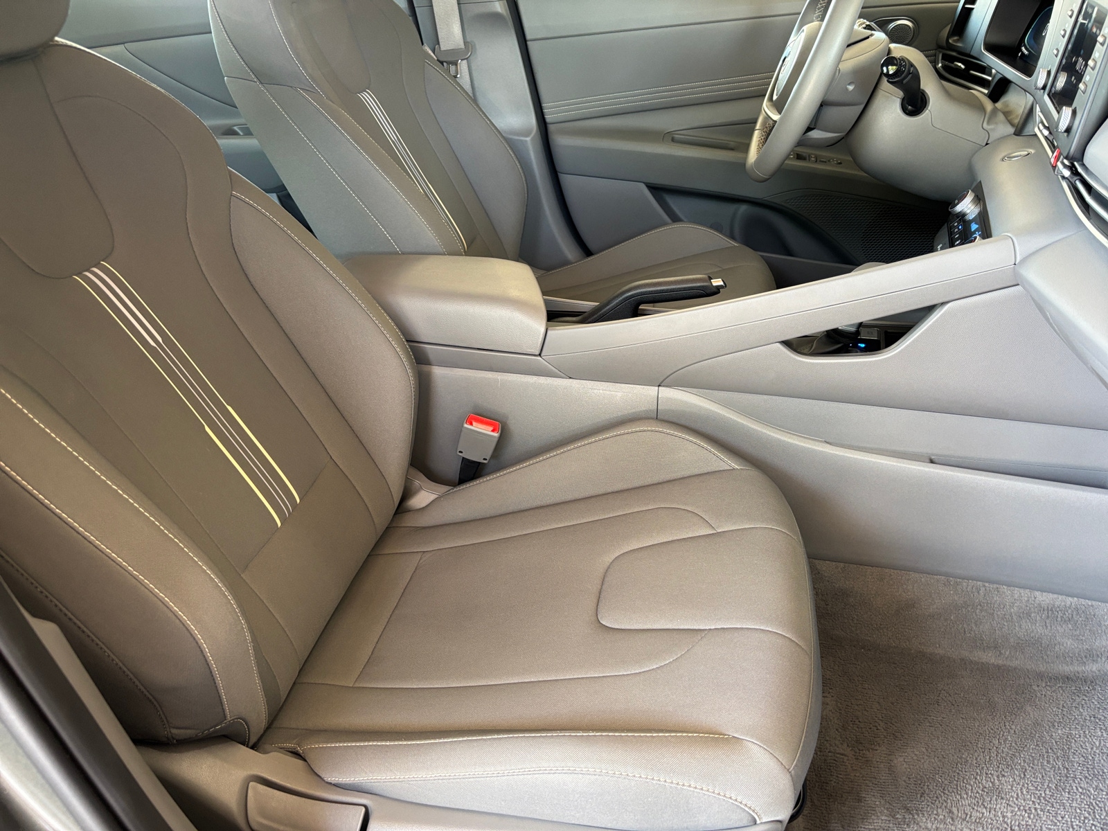 Thumbnail: 2026 Hyundai Elantra - 2