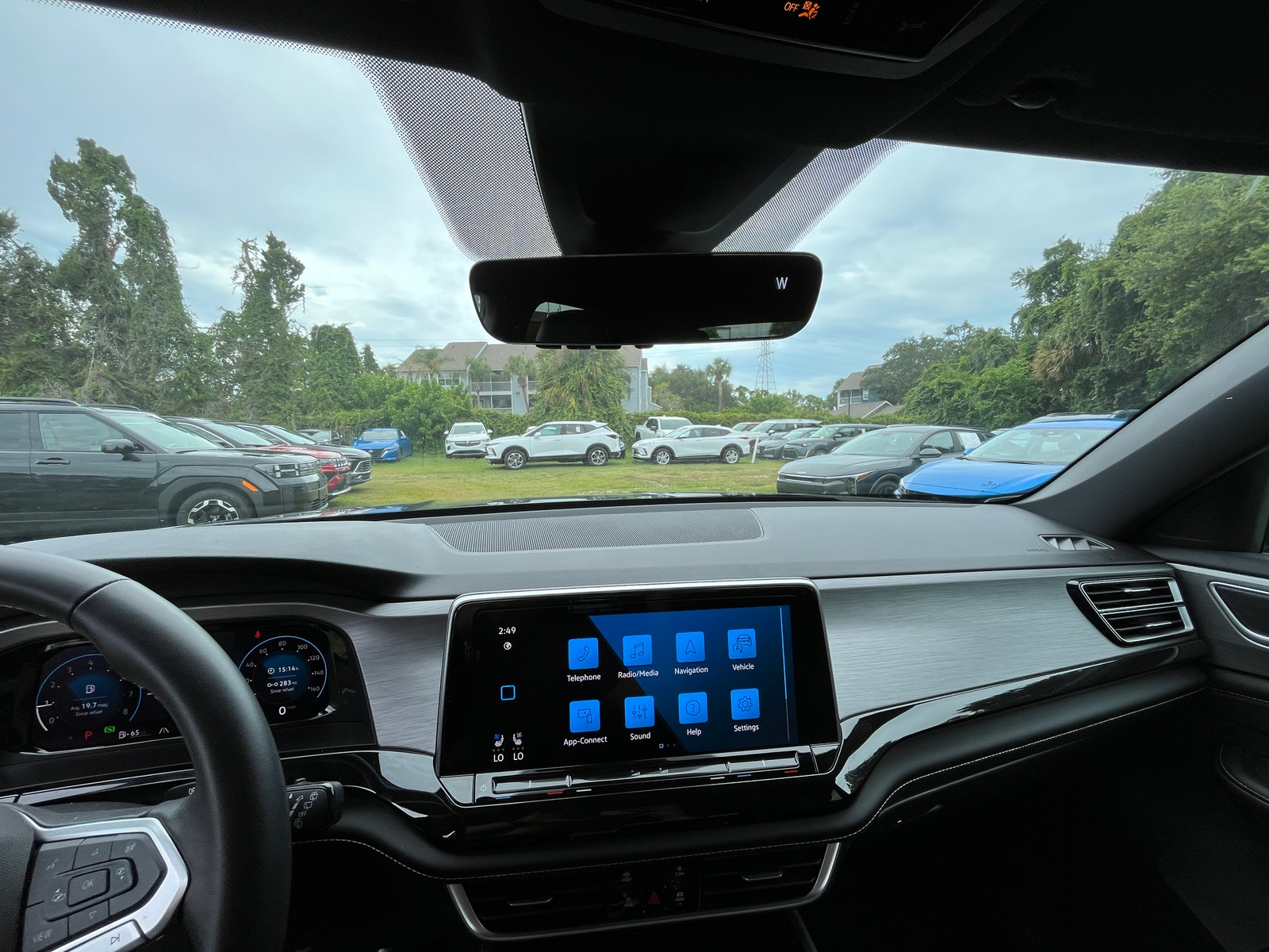 Thumbnail: 2026 Volkswagen Atlas - 3