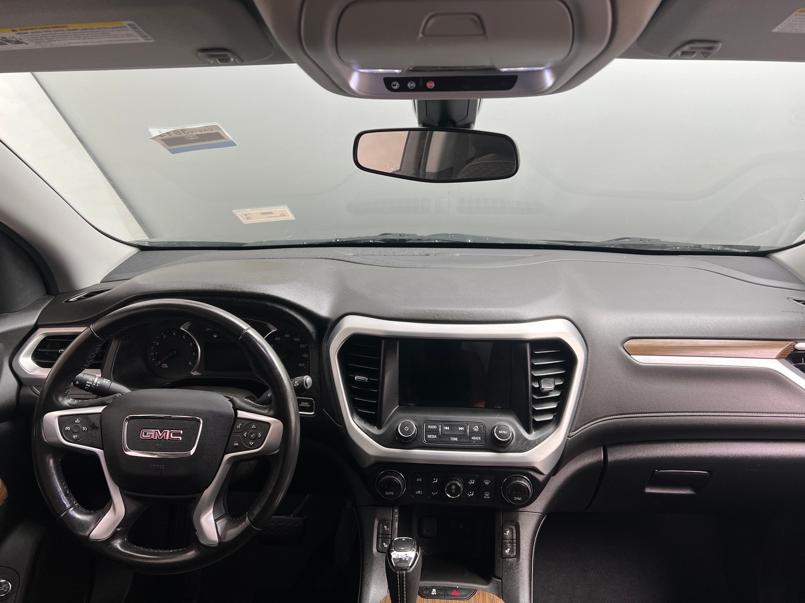 Thumbnail: 2019 GMC Acadia - 3