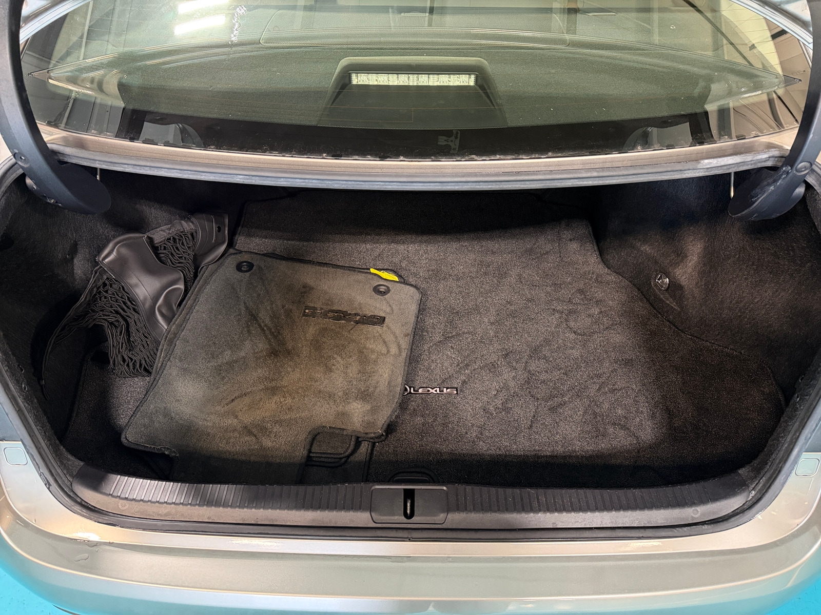 Thumbnail: 2016 Lexus ES - 6