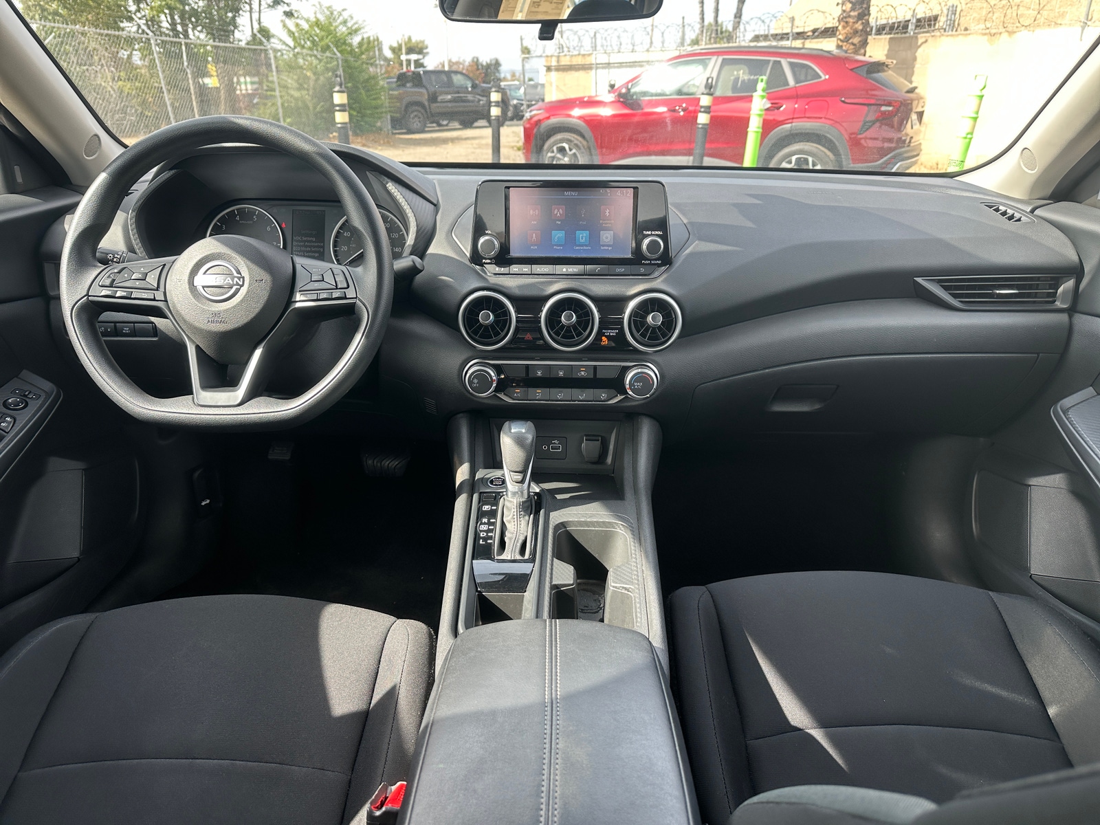Thumbnail: 2025 Nissan Sentra - 3