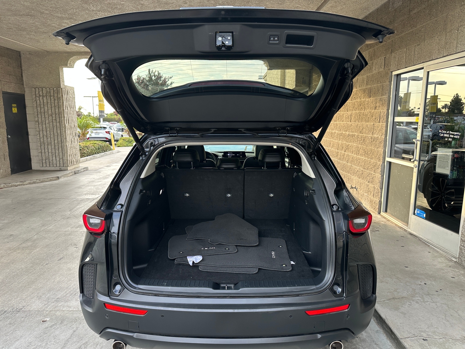 Thumbnail: 2026 Mazda CX-50 - 5