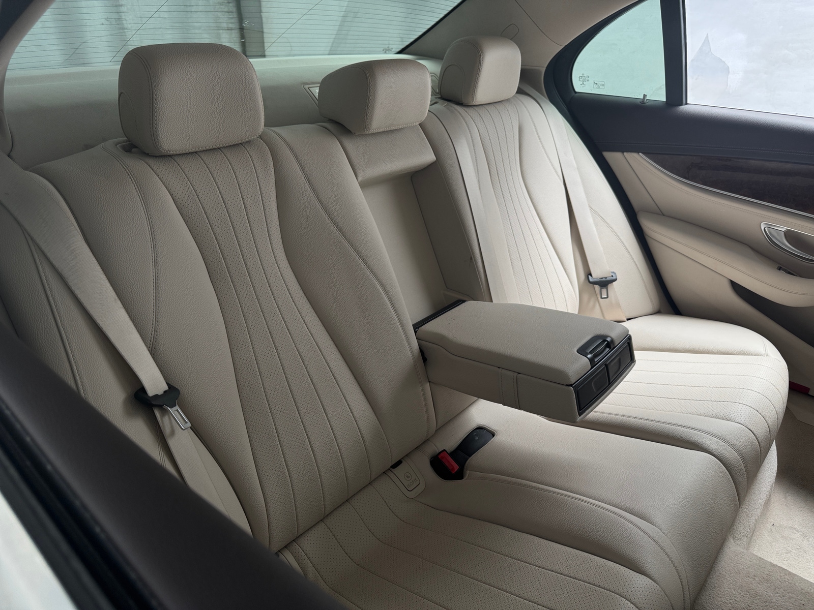 Thumbnail: 2018 Mercedes-Benz E-Class - 5