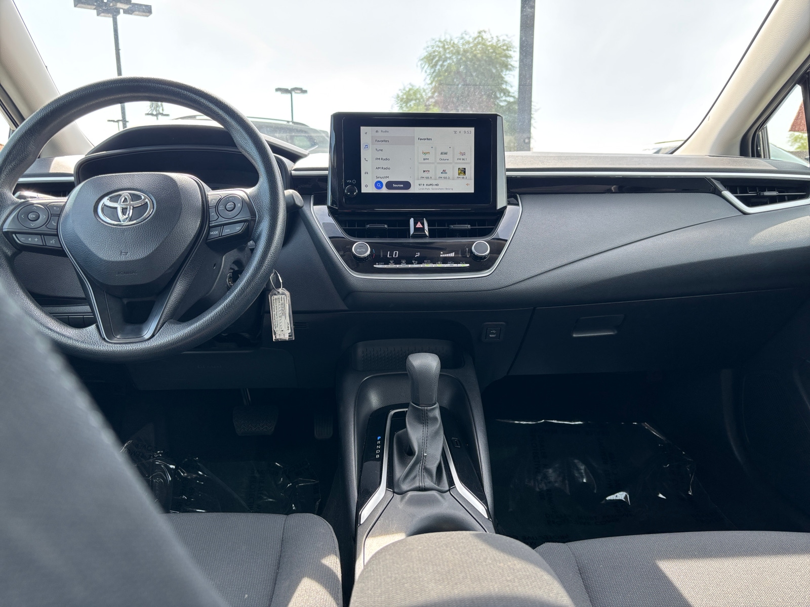 Thumbnail: 2025 Toyota Corolla - 3