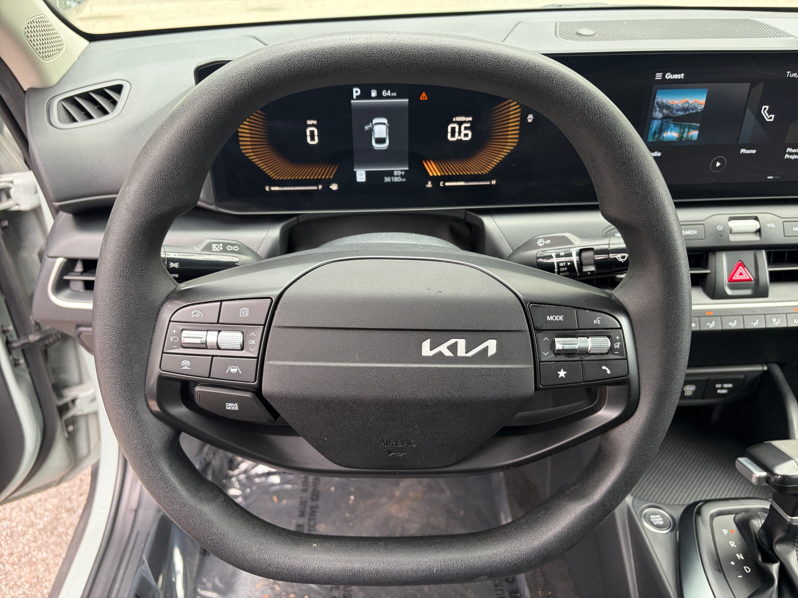 Thumbnail: 2025 Kia K4 - 5