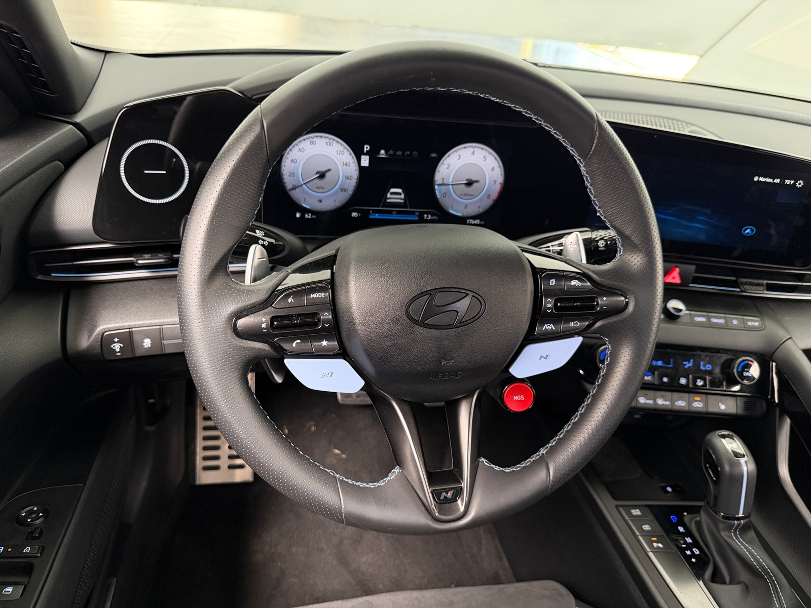 Thumbnail: 2025 Hyundai Elantra - 4