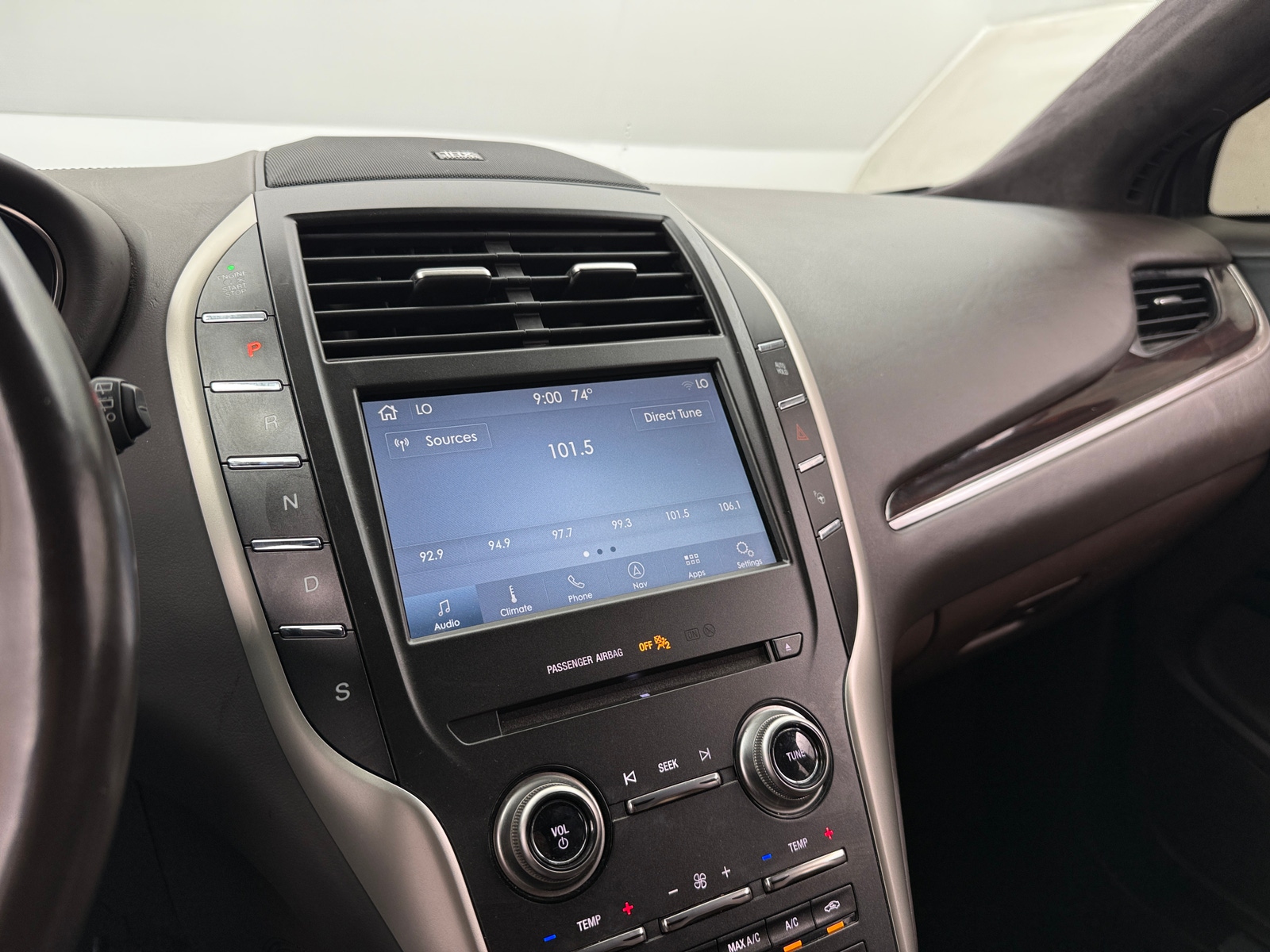 Thumbnail: 2018 Lincoln MKC - 3