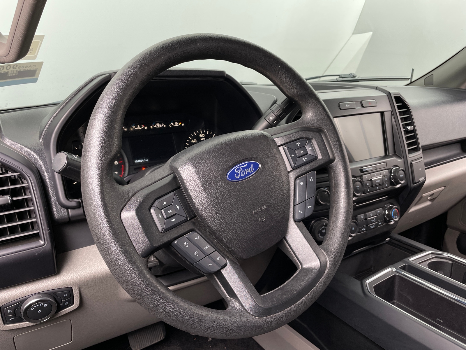 Thumbnail: 2017 Ford Econoline - 5