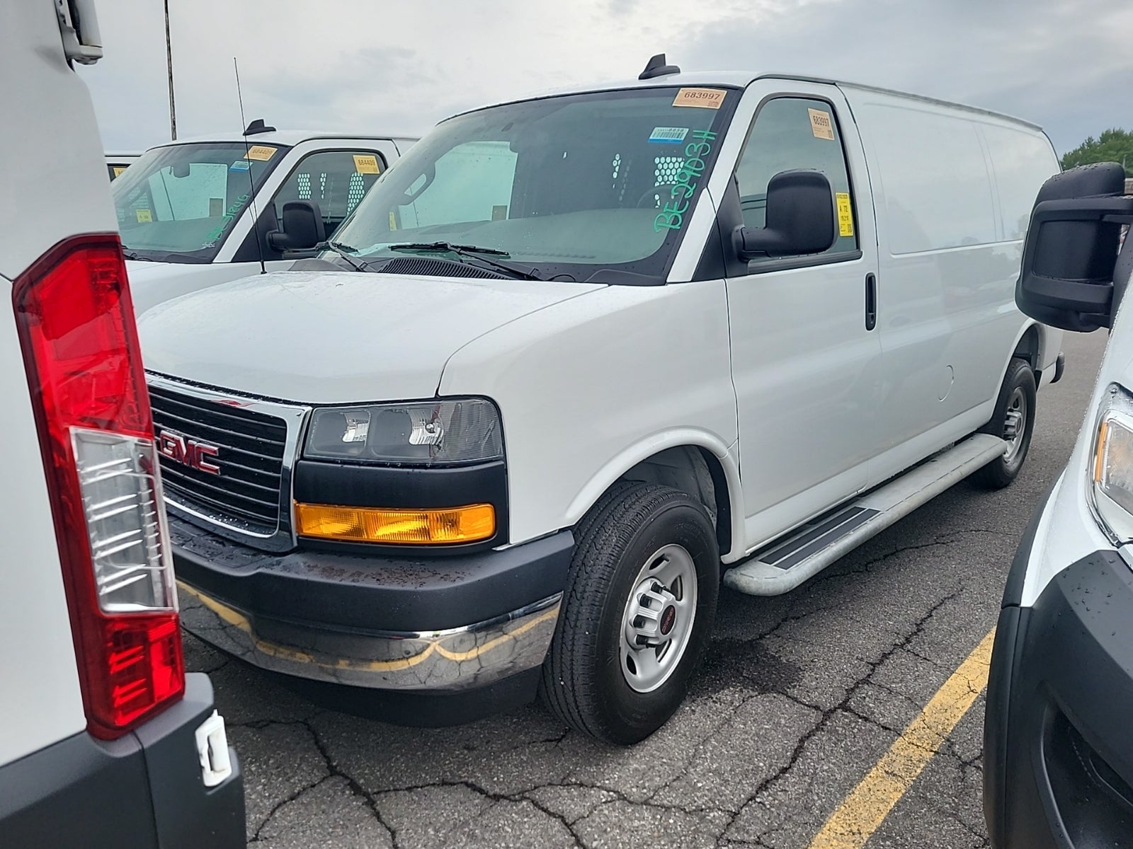 2025 GMC Savana Cargo Work Van