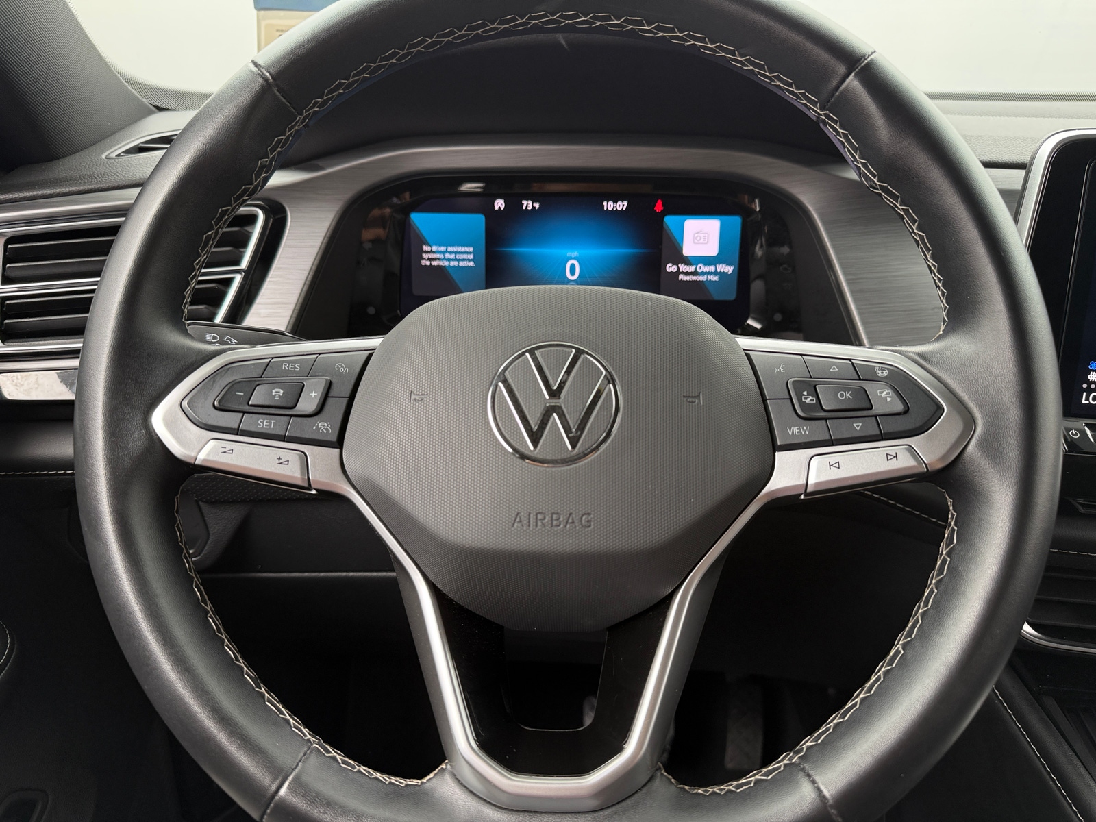 Thumbnail: 2025 Volkswagen Atlas - 4