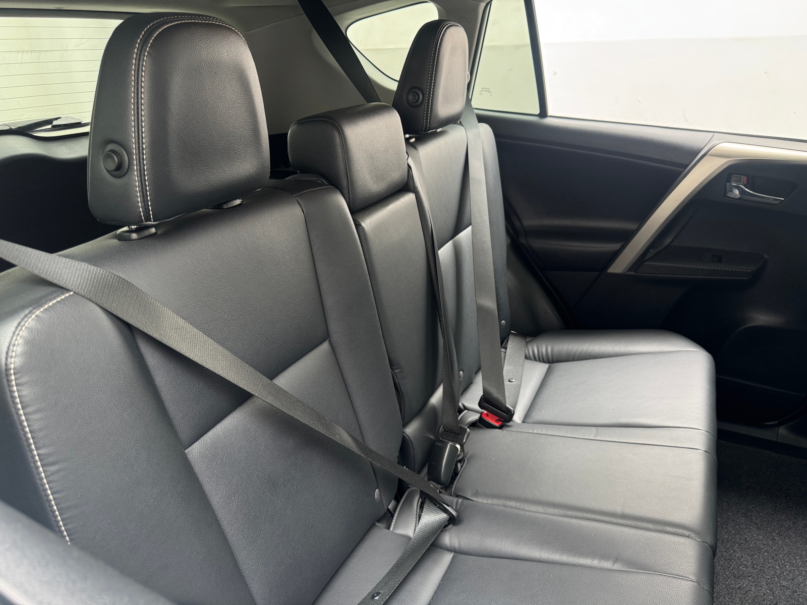 Thumbnail: 2015 Toyota RAV4 - 5