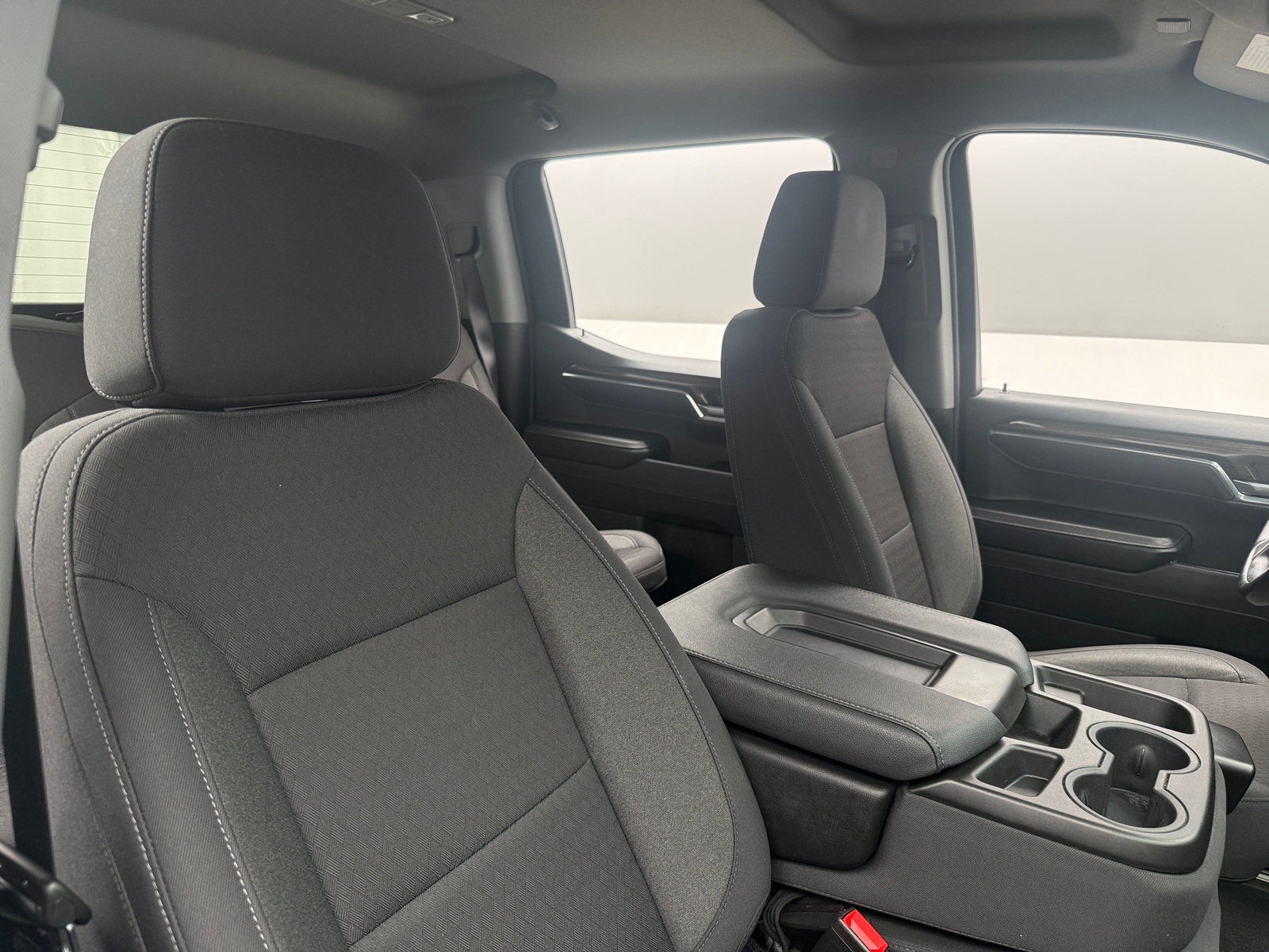 Thumbnail: 2024 Chevrolet Silverado 1500 - 2