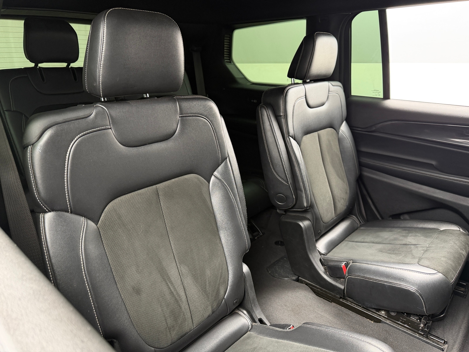 Thumbnail: 2021 Jeep Grand Cherokee L - 5