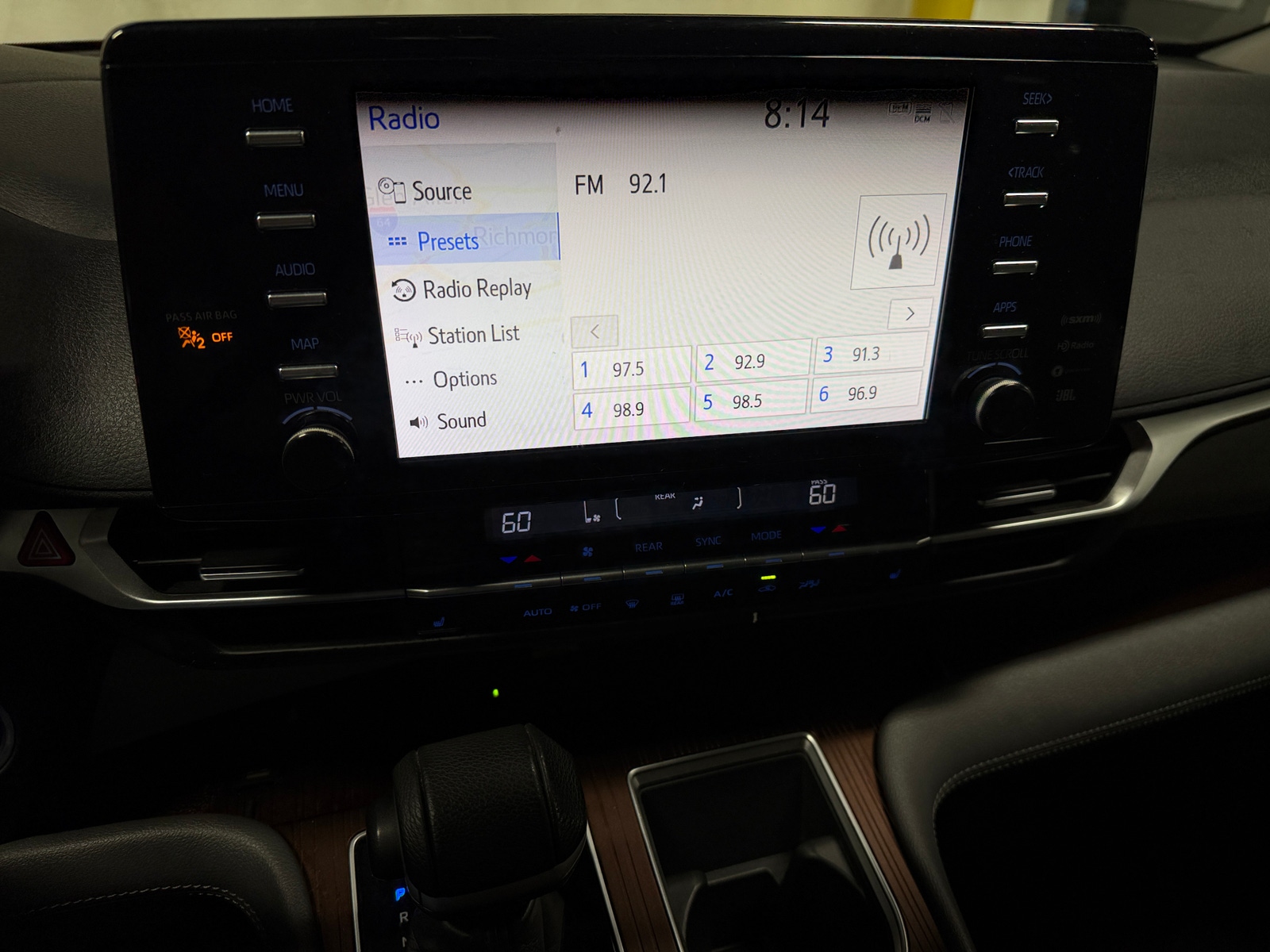 Thumbnail: 2021 Toyota Sienna - 3