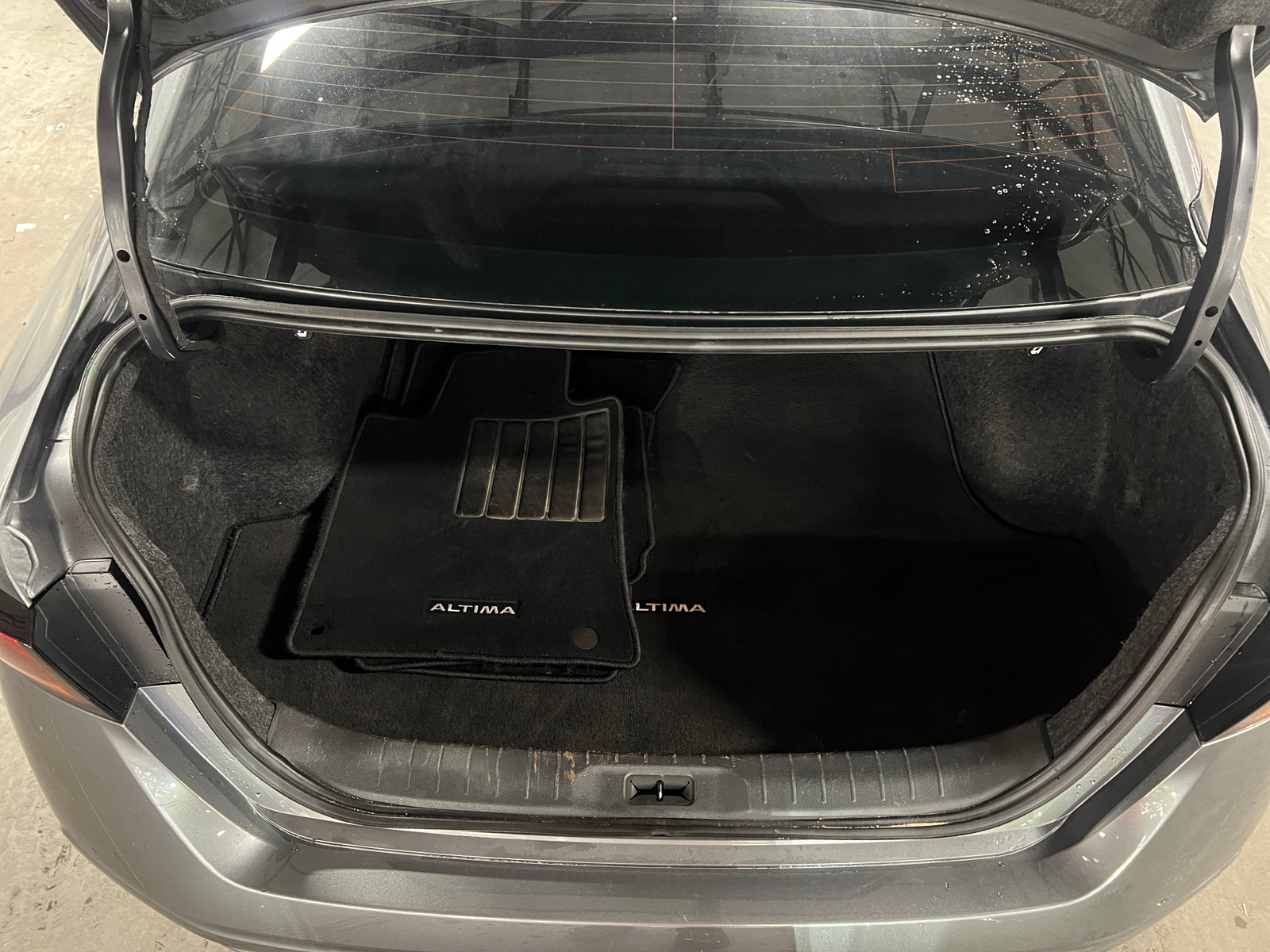 Thumbnail: 2019 Nissan Altima - 7