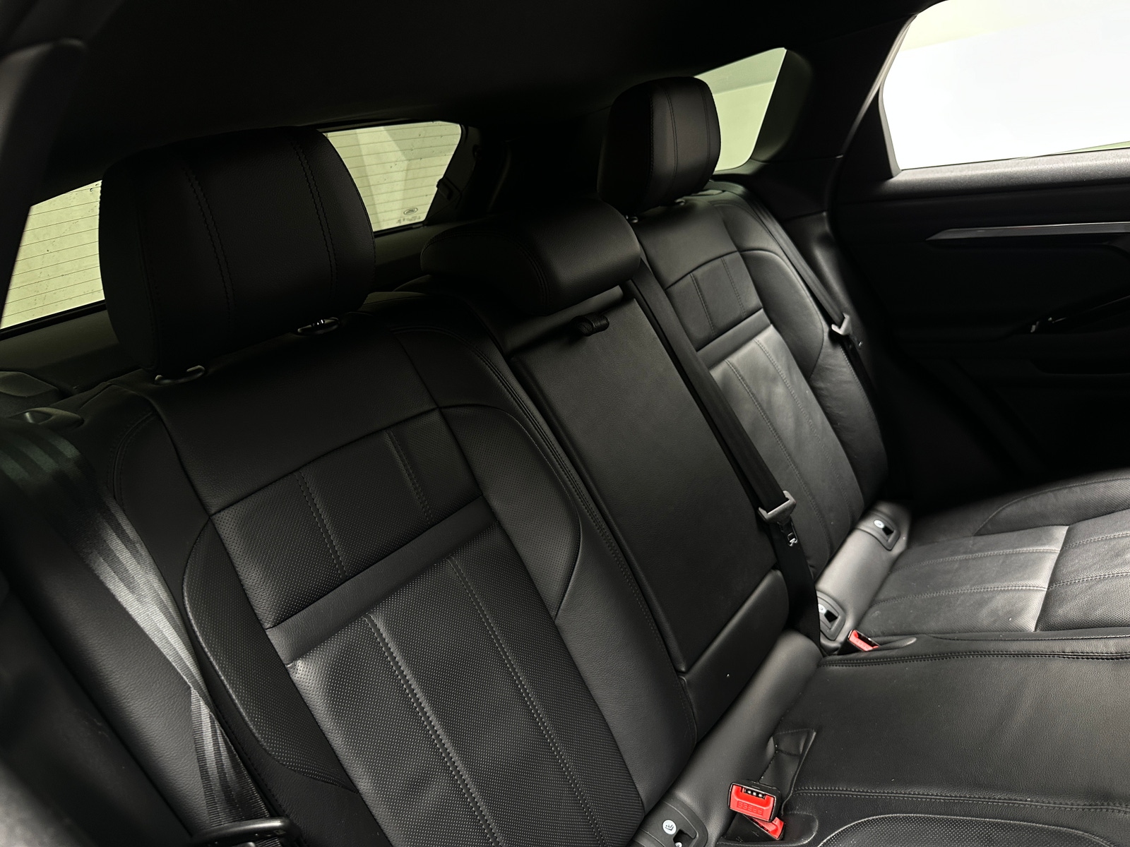Thumbnail: 2020 Land Rover Range Rover Evoque - 5