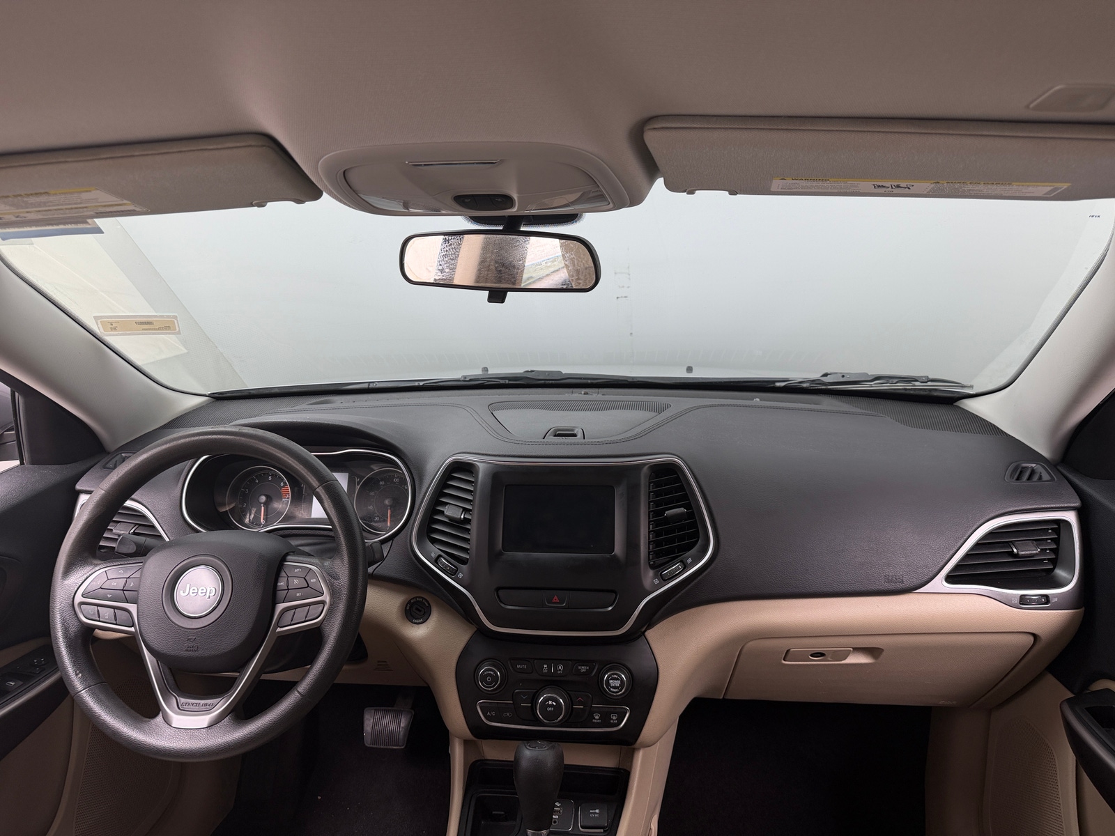Thumbnail: 2019 Jeep Cherokee - 3
