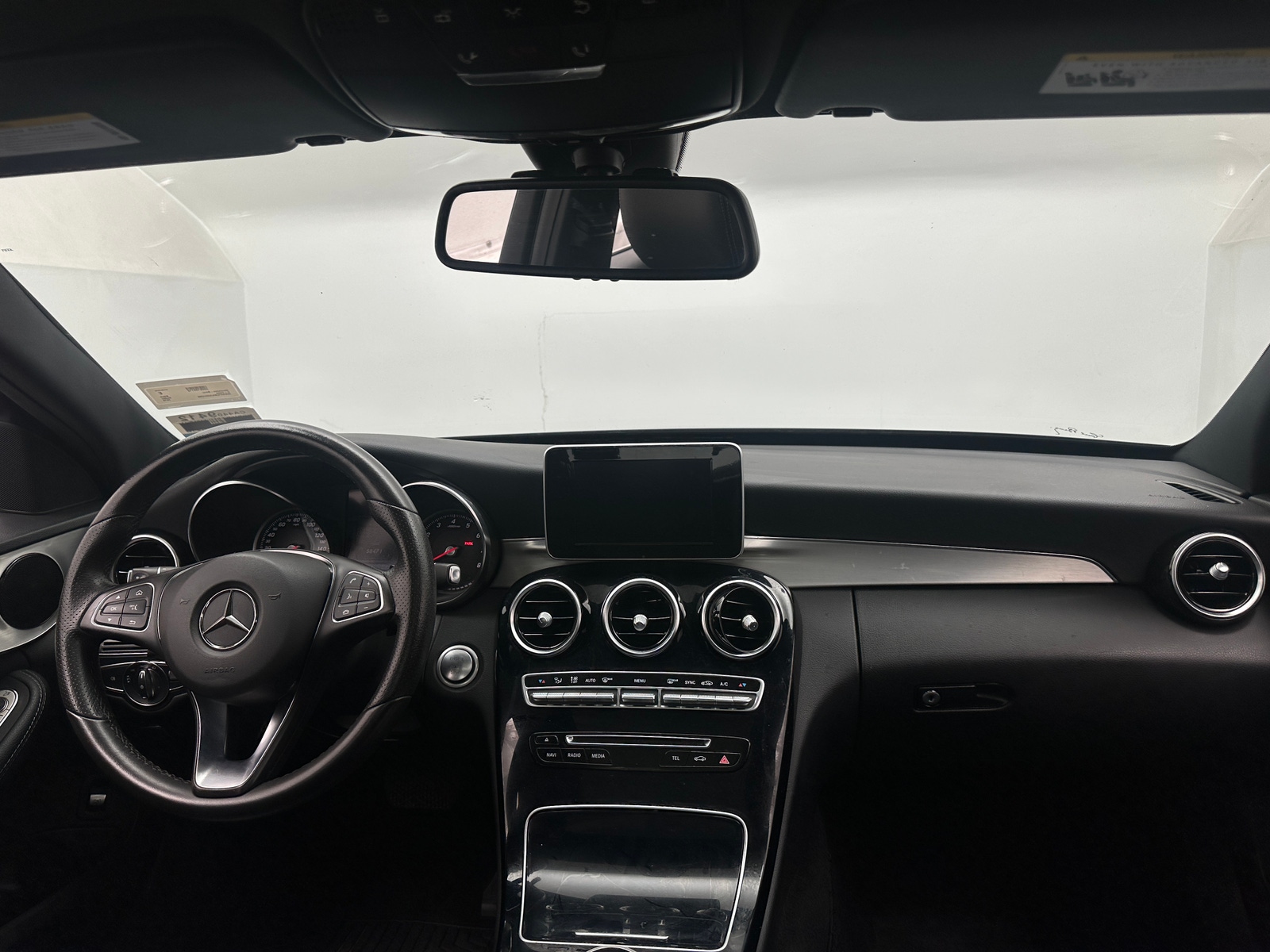 Thumbnail: 2018 Mercedes-Benz C-Class - 2