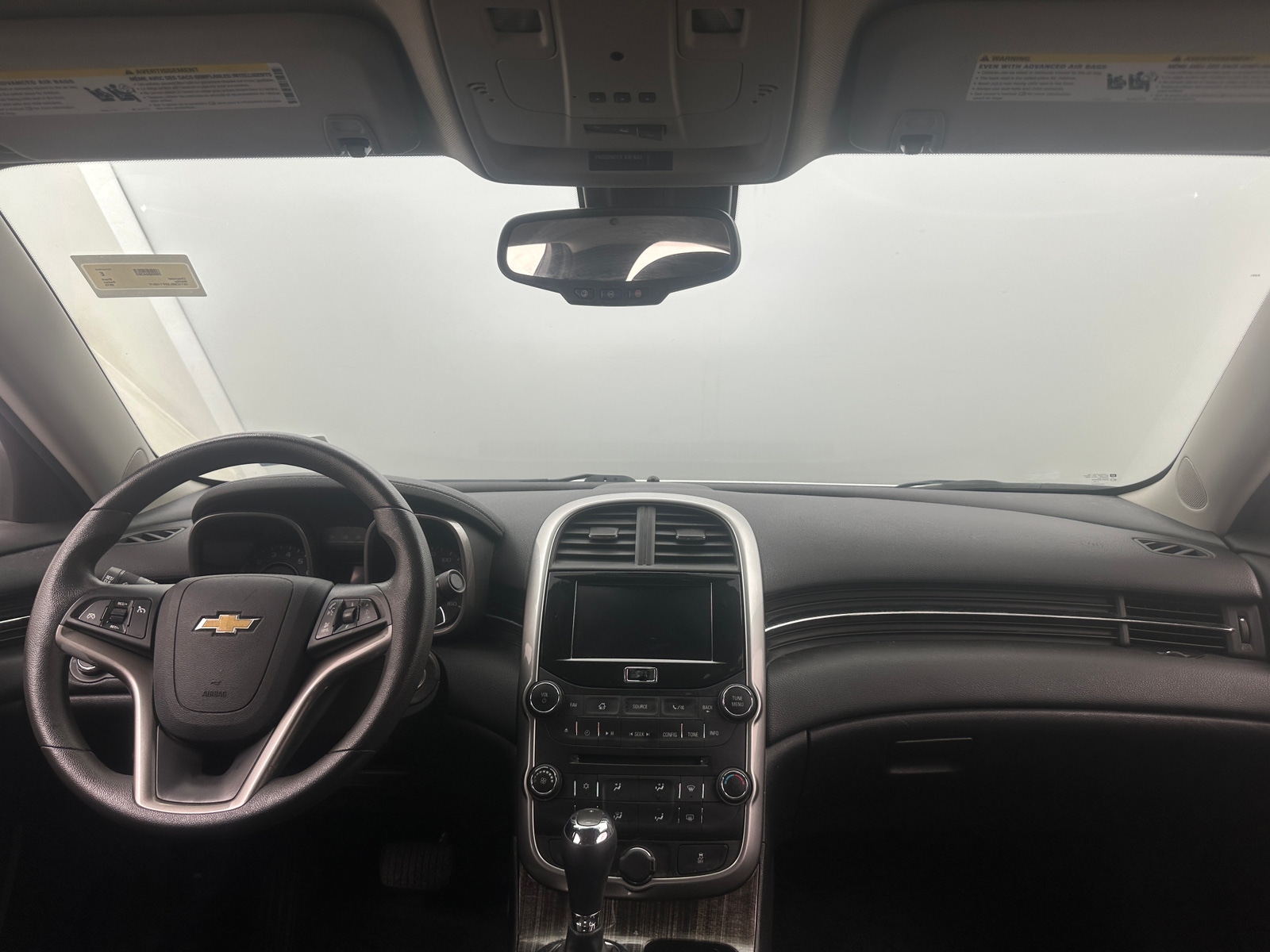 Thumbnail: 2015 Chevrolet Malibu - 2