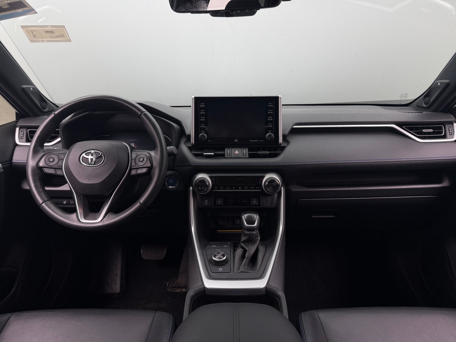 Thumbnail: 2020 Toyota RAV4 - 2