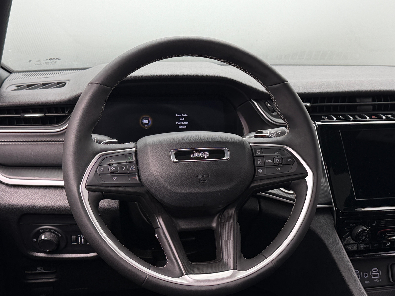Thumbnail: 2025 Jeep Grand Cherokee - 5