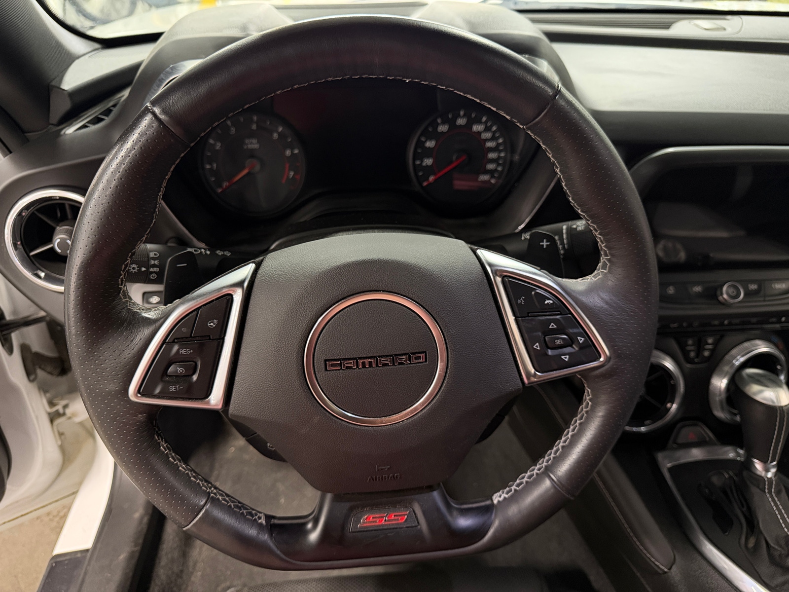 Thumbnail: 2018 Chevrolet Camaro - 3