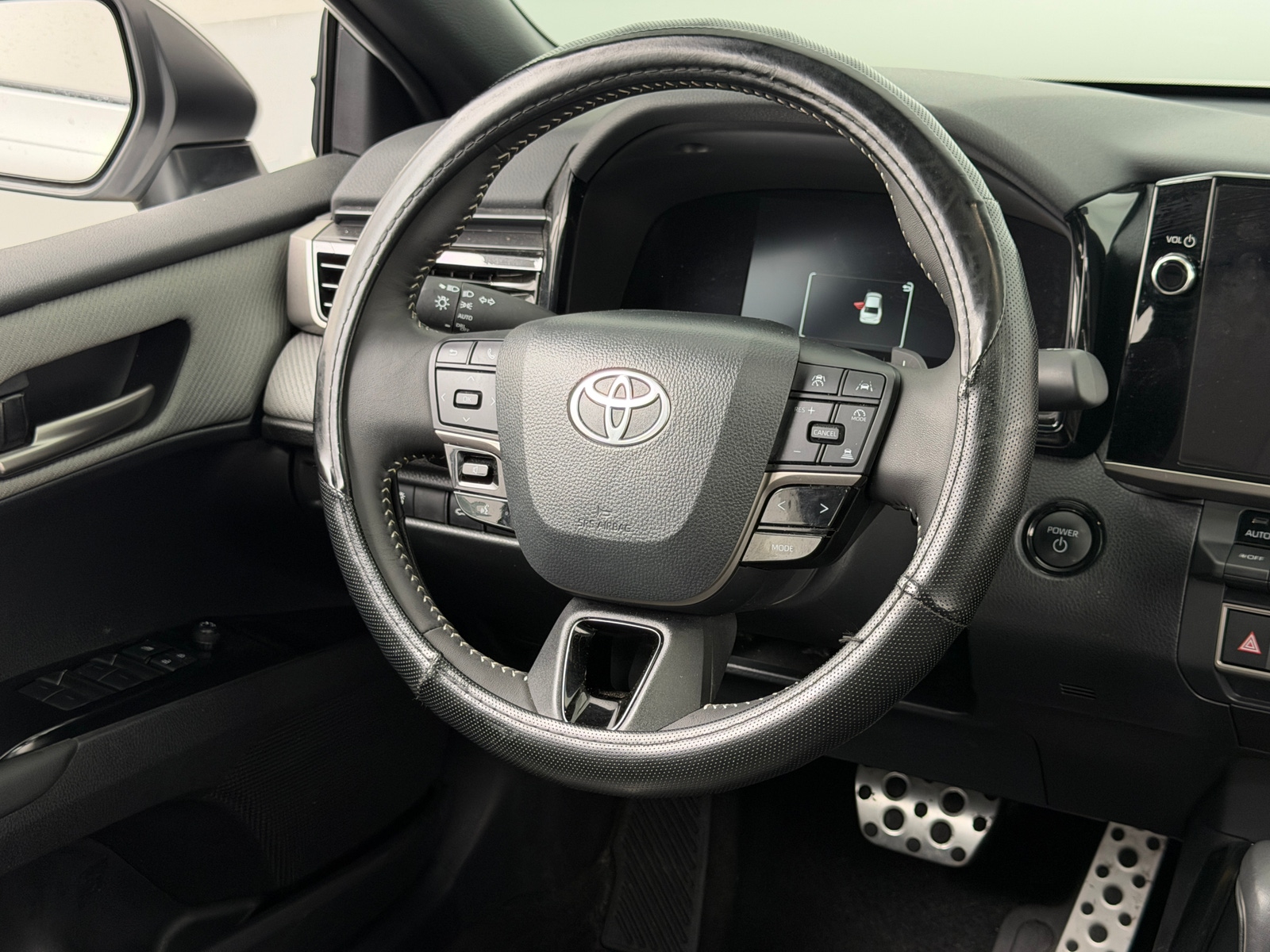 Thumbnail: 2025 Toyota Camry - 5
