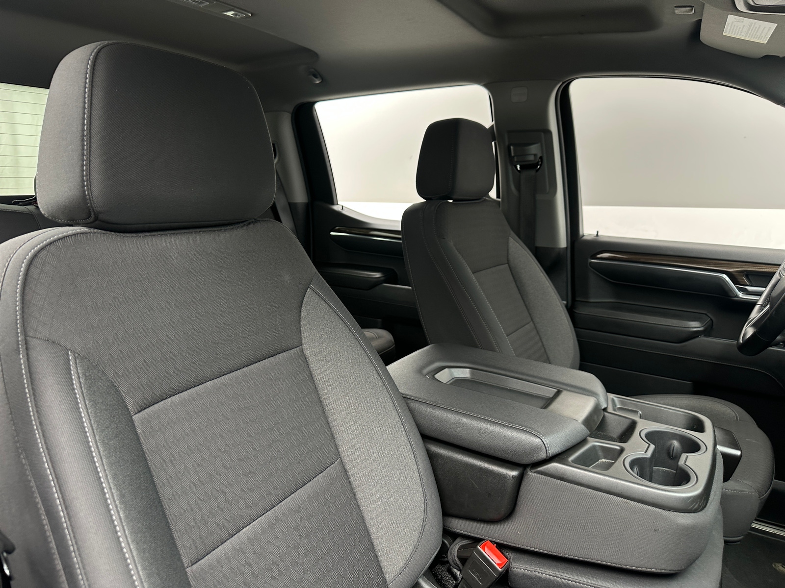 Thumbnail: 2024 Chevrolet Silverado 1500 - 2