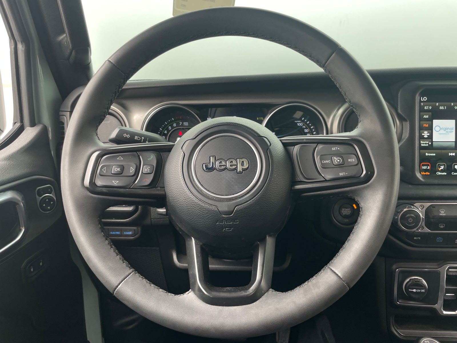 Thumbnail: 2023 Jeep Wrangler - 5