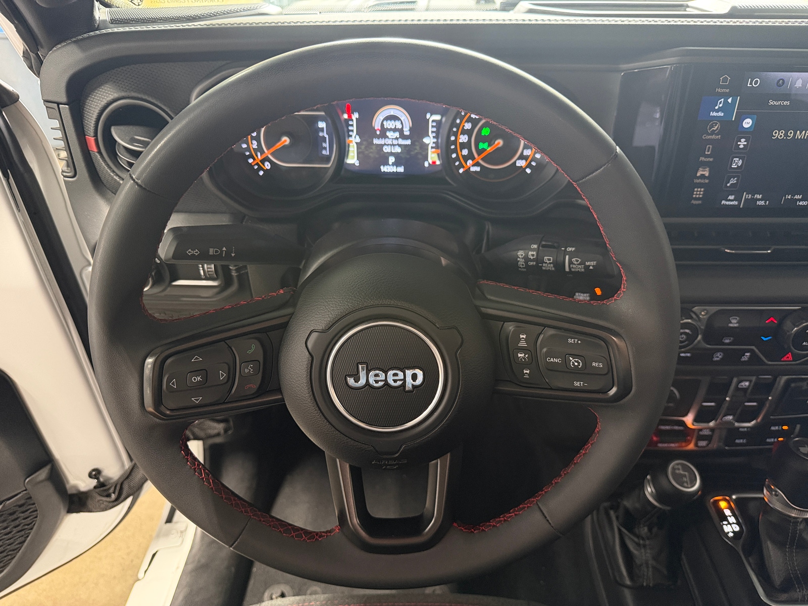 Thumbnail: 2024 Jeep Wrangler - 5
