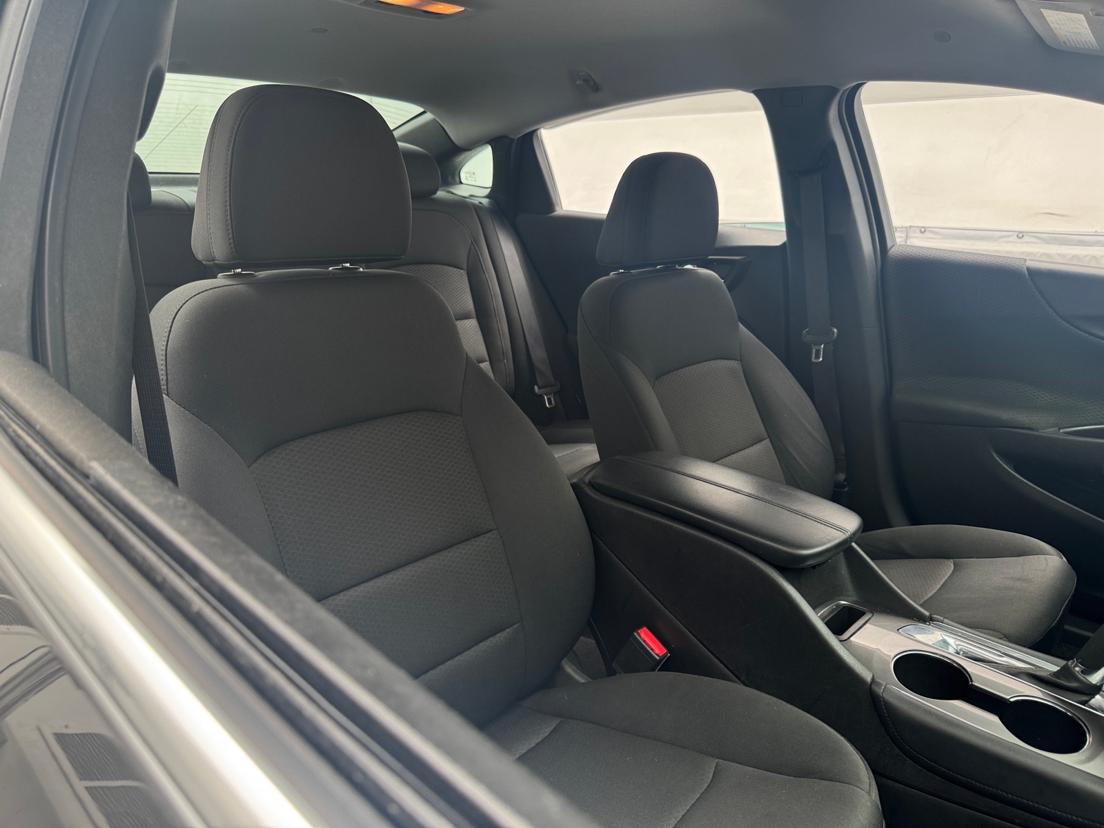 Thumbnail: 2016 Chevrolet Malibu - 2