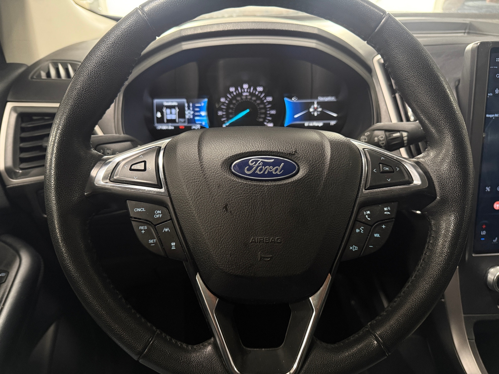Thumbnail: 2022 Ford Edge - 4
