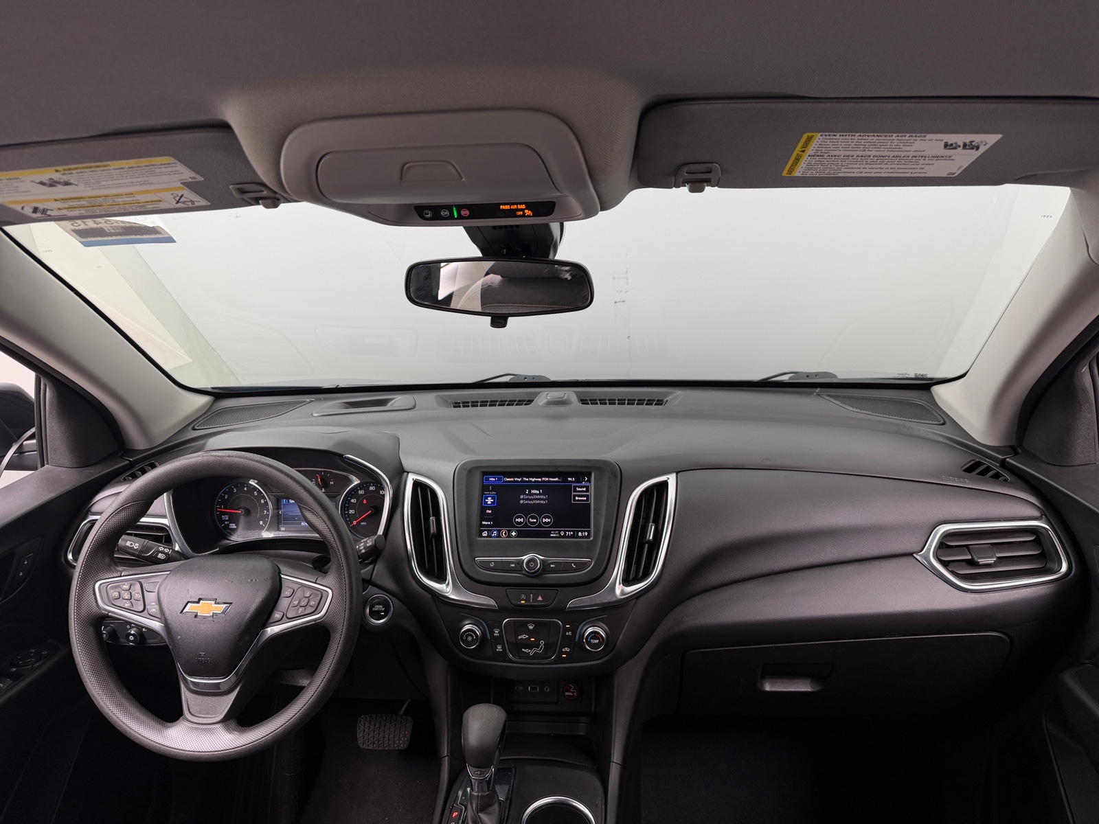 Thumbnail: 2022 Chevrolet Equinox - 3