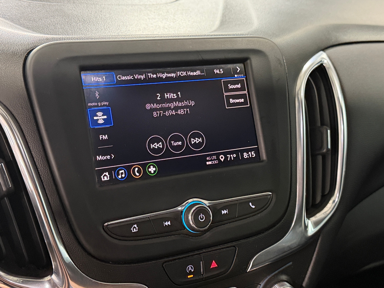 Thumbnail: 2022 Chevrolet Equinox - 4