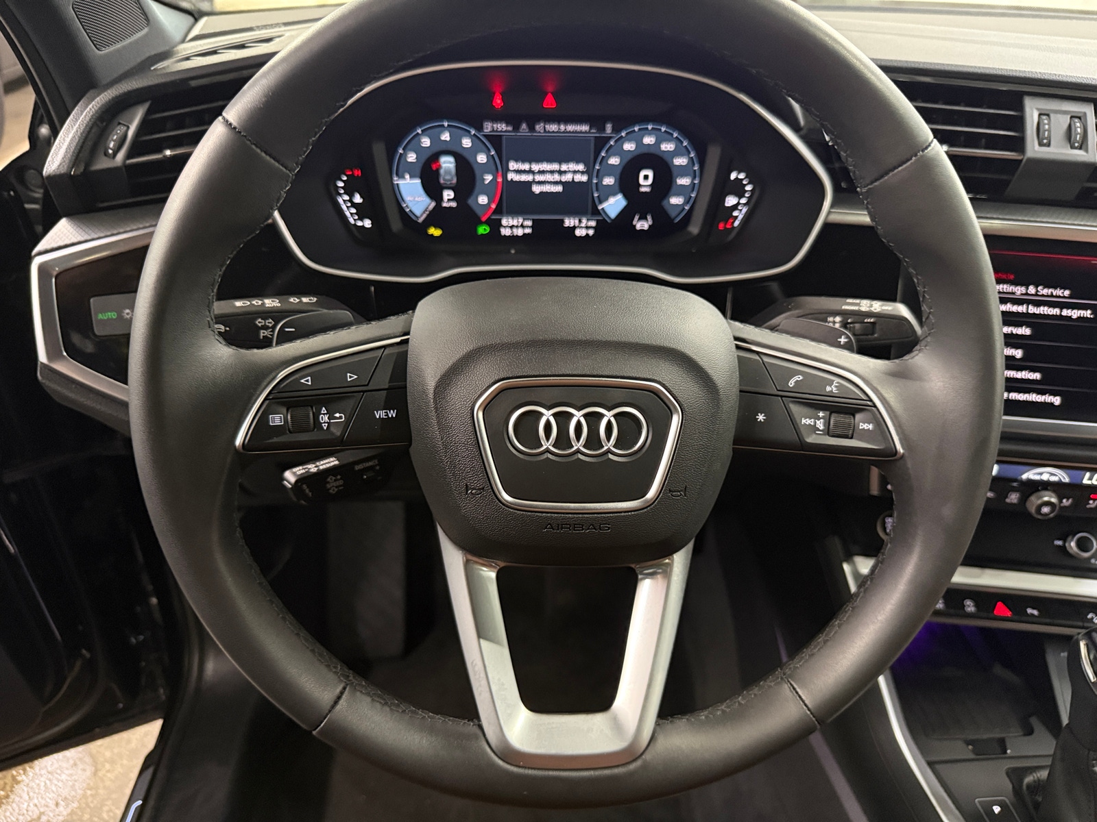 Thumbnail: 2025 Audi Q3 - 4