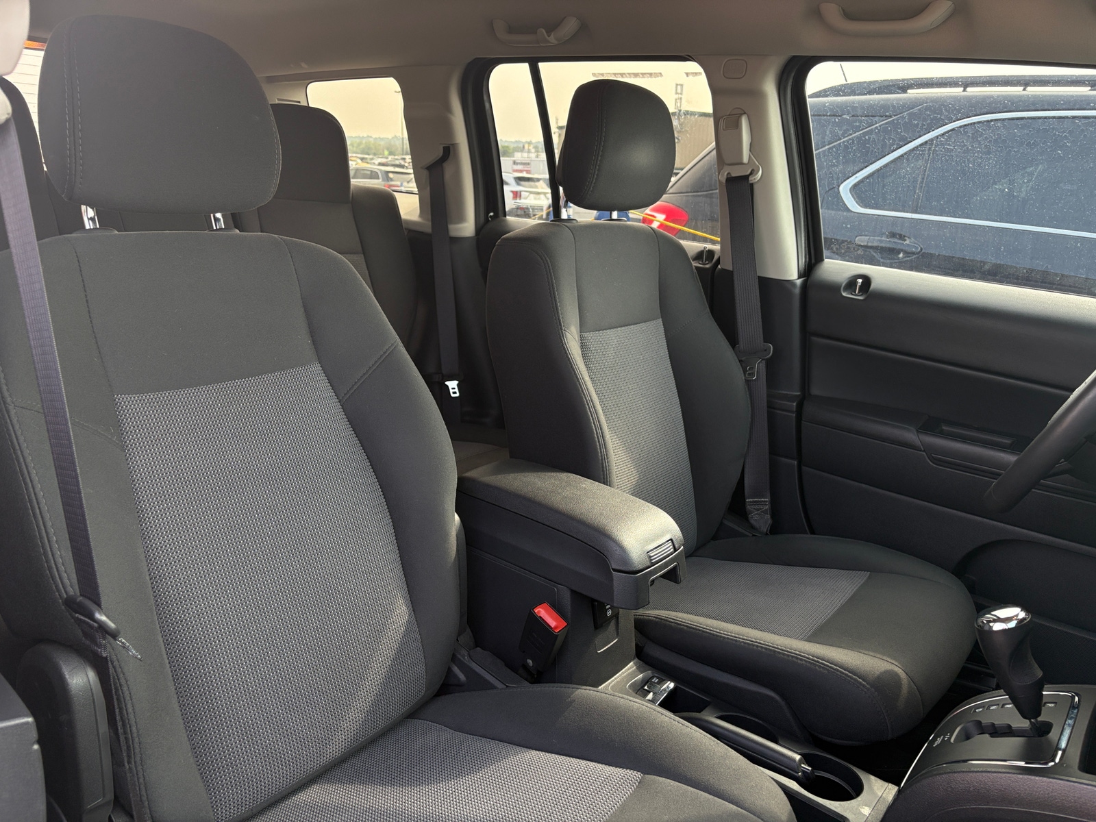 Thumbnail: 2014 Jeep Patriot - 2