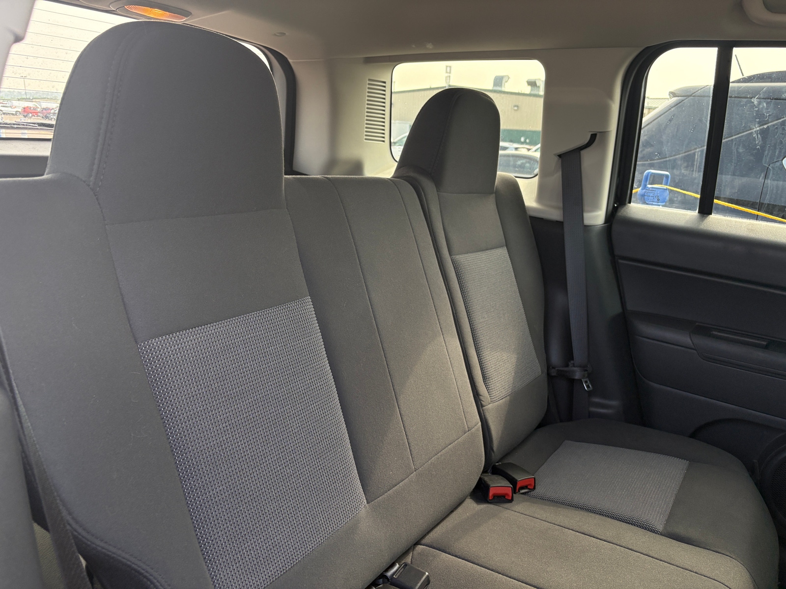 Thumbnail: 2014 Jeep Patriot - 6