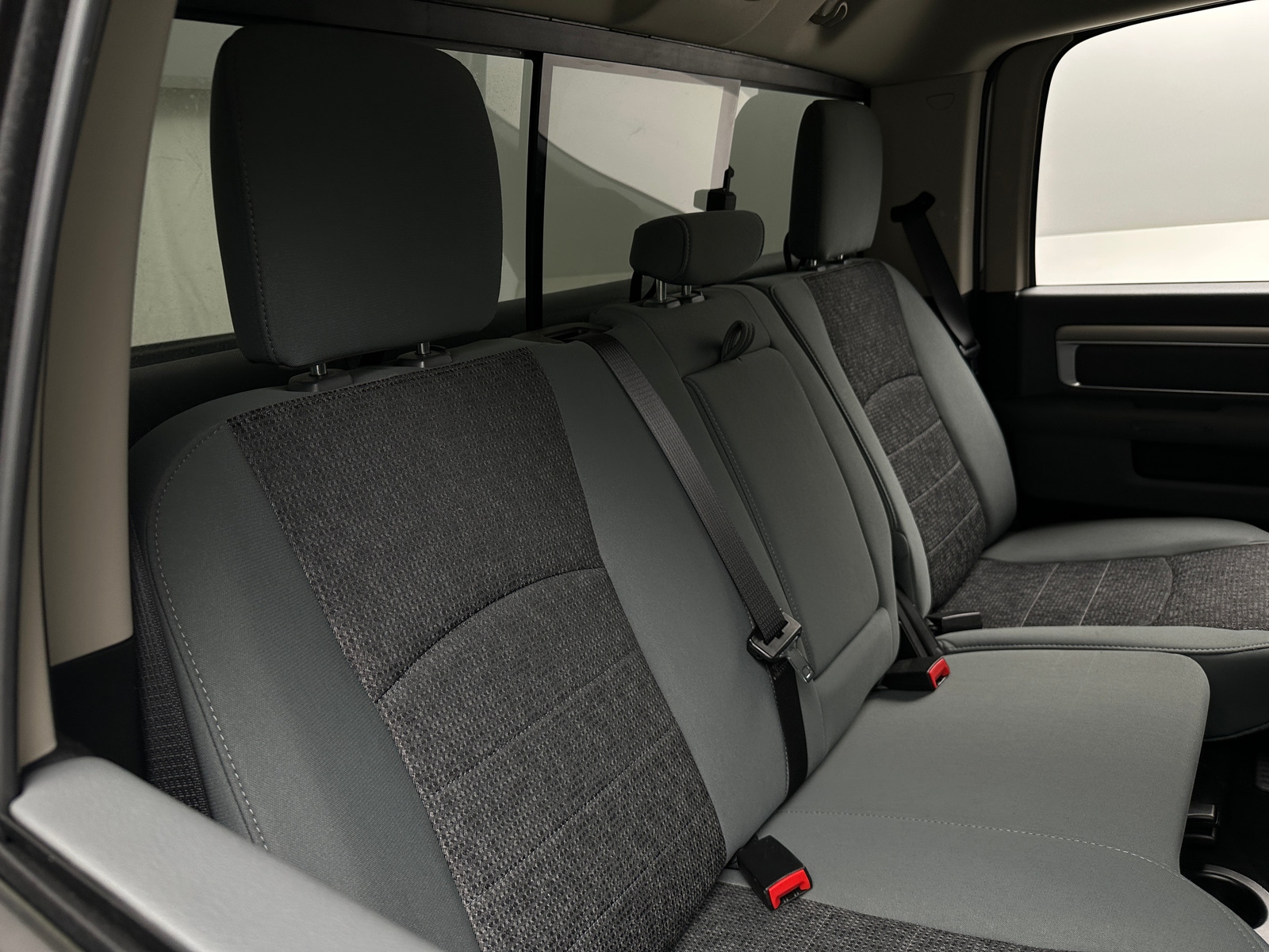 Thumbnail: 2019 RAM 1500 Classic - 6