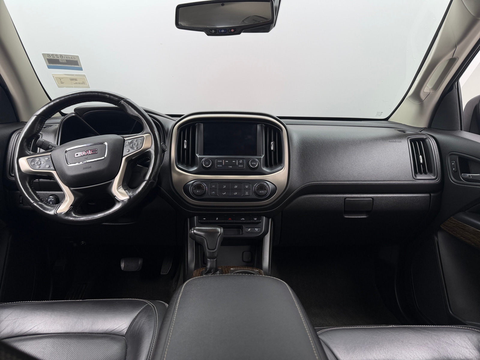 Thumbnail: 2018 GMC Canyon - 2