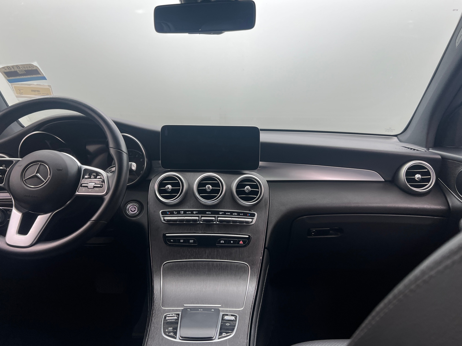 Thumbnail: 2020 Mercedes-Benz GLC - 2