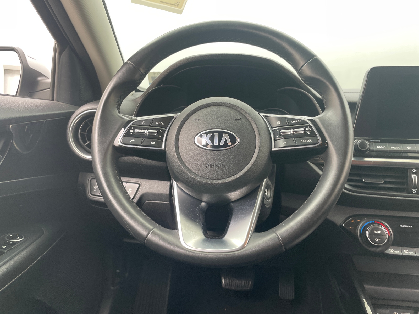 Thumbnail: 2019 Kia Forte - 5